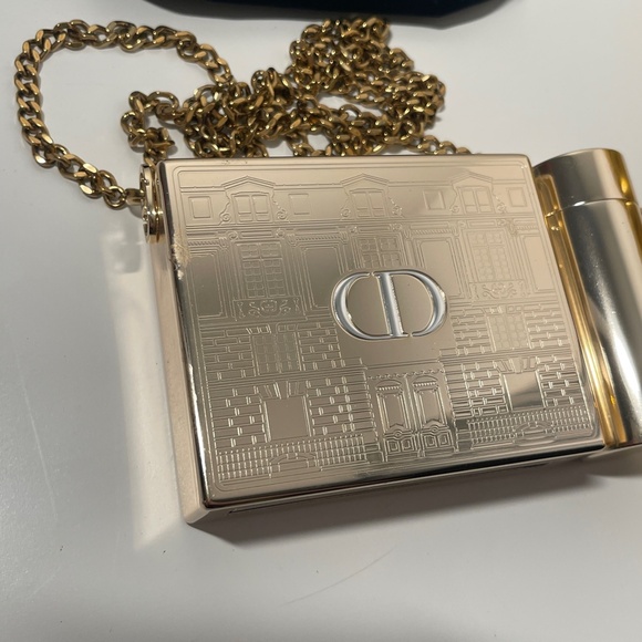 DIOR ROUGE Gold Minaudiere Pouch Clutch Handbag LIMITED EDITION 2021 Christmas - Picture 2 of 16
